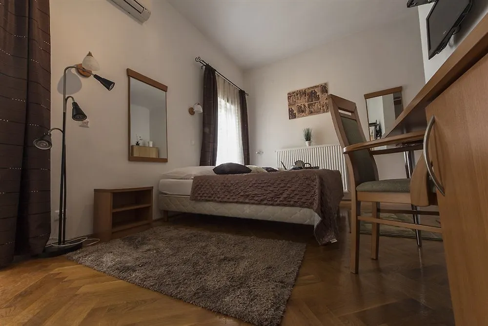 *** Bed & Breakfast Butterfly Home Danube Budapest Ungheria